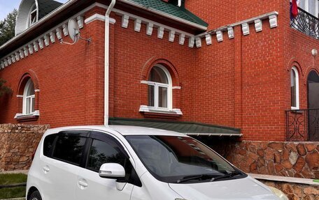 Toyota Passo Sette, 2009 год, 830 000 рублей, 2 фотография