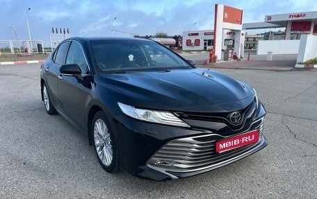 Toyota Camry, 2020 год, 3 250 000 рублей, 1 фотография