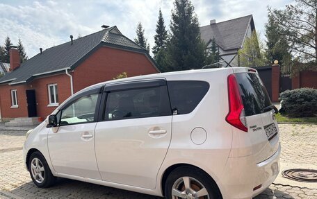 Toyota Passo Sette, 2009 год, 830 000 рублей, 8 фотография