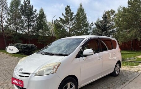 Toyota Passo Sette, 2009 год, 830 000 рублей, 7 фотография