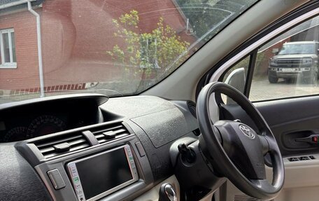 Toyota Passo Sette, 2009 год, 830 000 рублей, 22 фотография
