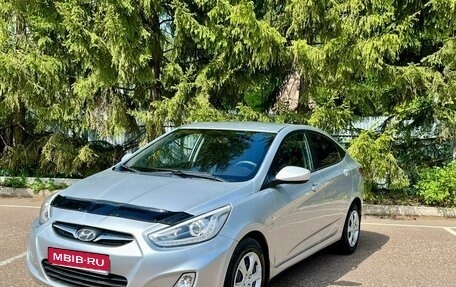 Hyundai Solaris II рестайлинг, 2014 год, 770 000 рублей, 1 фотография