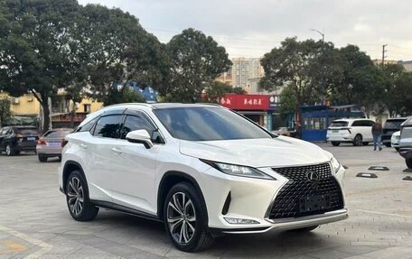 Lexus RX IV рестайлинг, 2022 год, 3 700 000 рублей, 1 фотография