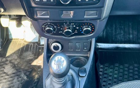 Renault Duster I рестайлинг, 2018 год, 1 099 000 рублей, 15 фотография