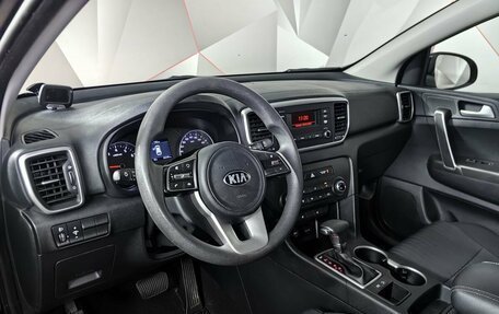 KIA Sportage IV рестайлинг, 2018 год, 1 895 000 рублей, 14 фотография