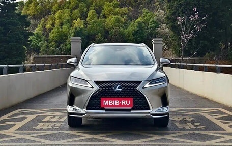 Lexus RX IV рестайлинг, 2021 год, 4 220 000 рублей, 2 фотография
