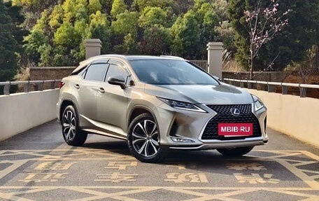 Lexus RX IV рестайлинг, 2021 год, 4 220 000 рублей, 3 фотография