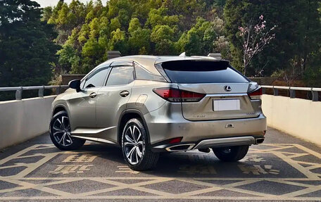 Lexus RX IV рестайлинг, 2021 год, 4 220 000 рублей, 10 фотография