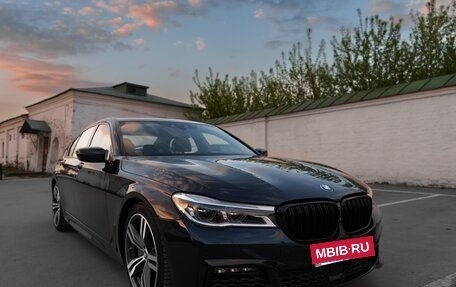 BMW 7 серия, 2018 год, 4 599 990 рублей, 3 фотография