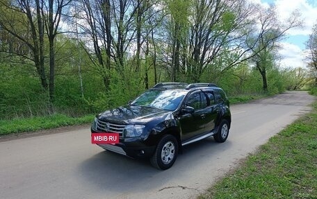 Renault Duster I рестайлинг, 2012 год, 910 000 рублей, 2 фотография