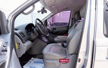 Hyundai Grand Starex Grand Starex I рестайлинг 2, 2021 год, 2 615 000 рублей, 5 фотография