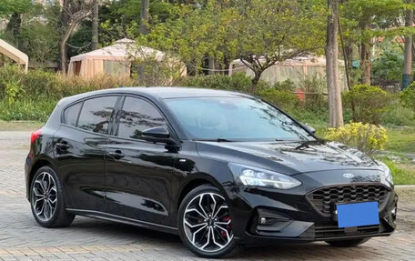 Ford Focus IV, 2020 год, 1 390 099 рублей, 3 фотография