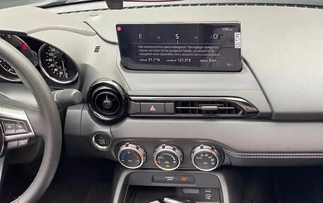 Mazda MX-5, 2022 год, 3 500 111 рублей, 8 фотография