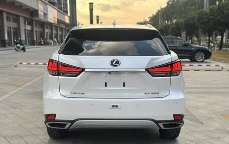 Lexus RX IV рестайлинг, 2022 год, 3 700 000 рублей, 5 фотография