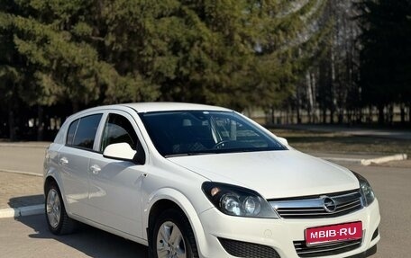 Opel Astra H, 2012 год, 569 000 рублей, 1 фотография