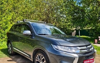 Mitsubishi Outlander III рестайлинг 3, 2018 год, 2 050 000 рублей, 1 фотография