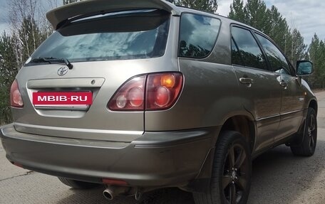 Toyota Harrier, 2000 год, 1 050 000 рублей, 8 фотография