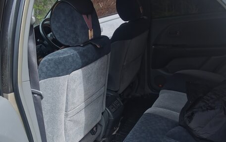 Toyota Harrier, 2000 год, 1 050 000 рублей, 17 фотография