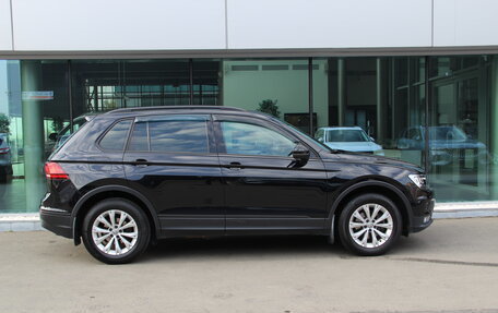 Volkswagen Tiguan II, 2019 год, 2 020 000 рублей, 5 фотография