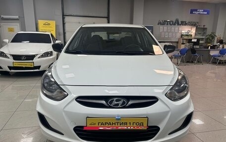 Hyundai Solaris II рестайлинг, 2011 год, 699 000 рублей, 8 фотография