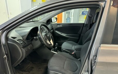 Hyundai Solaris II рестайлинг, 2011 год, 729 000 рублей, 14 фотография