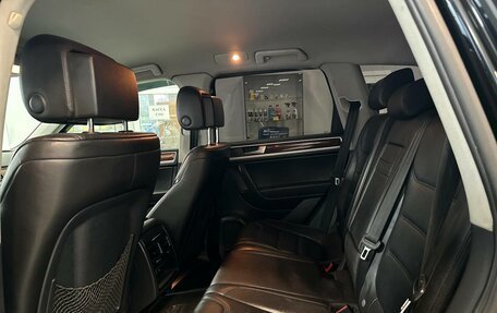 Volkswagen Touareg III, 2012 год, 1 770 000 рублей, 11 фотография