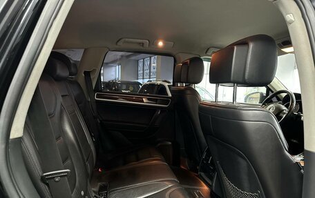 Volkswagen Touareg III, 2012 год, 1 770 000 рублей, 13 фотография
