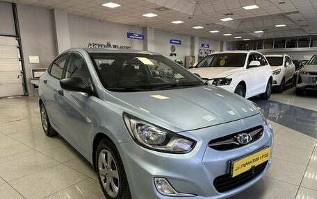 Hyundai Solaris II рестайлинг, 2012 год, 705 000 рублей, 7 фотография