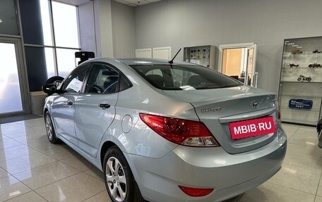 Hyundai Solaris II рестайлинг, 2012 год, 705 000 рублей, 3 фотография