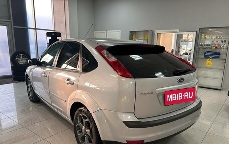 Ford Focus II рестайлинг, 2006 год, 565 000 рублей, 3 фотография