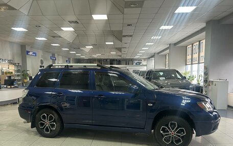 Mitsubishi Outlander III рестайлинг 3, 2003 год, 639 000 рублей, 6 фотография