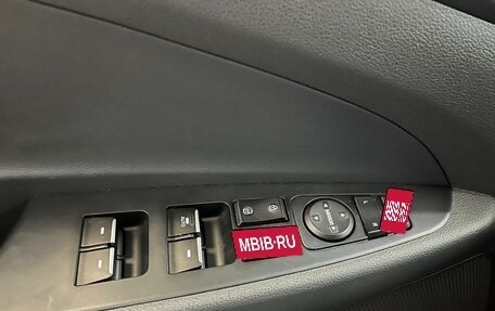 Hyundai Tucson III, 2019 год, 2 300 000 рублей, 16 фотография