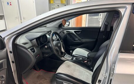 Hyundai Avante, 2011 год, 949 000 рублей, 14 фотография