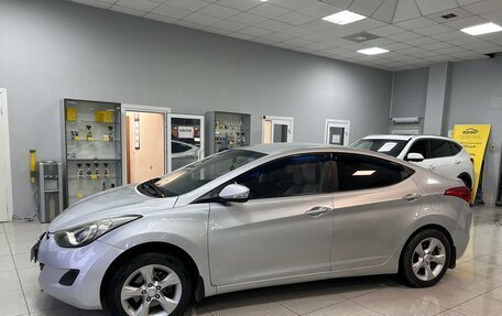 Hyundai Avante, 2011 год, 949 000 рублей, 2 фотография