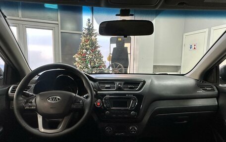 KIA Rio III рестайлинг, 2012 год, 900 000 рублей, 10 фотография