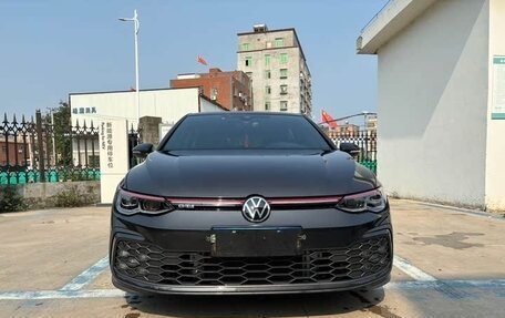 Volkswagen Golf GTI, 2021 год, 2 748 400 рублей, 6 фотография