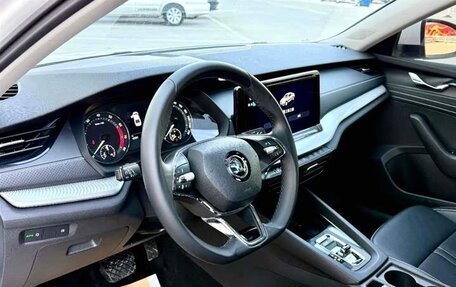 Skoda Octavia RS, 2021 год, 1 800 200 рублей, 8 фотография