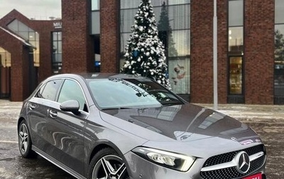 Mercedes-Benz A-Класс, 2018 год, 2 300 000 рублей, 1 фотография