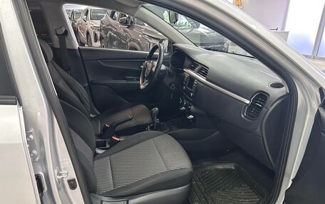 KIA Rio IV, 2017 год, 1 090 000 рублей, 18 фотография