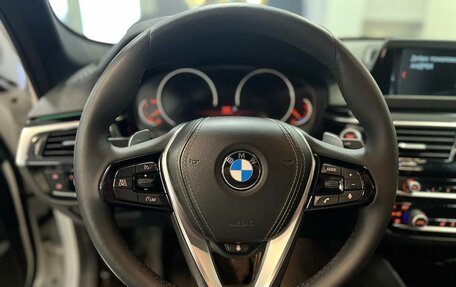BMW 5 серия, 2017 год, 3 599 000 рублей, 8 фотография