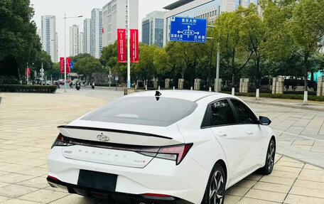 Hyundai Elantra, 2022 год, 1 100 011 рублей, 6 фотография