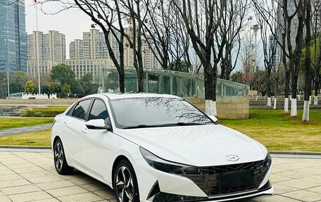 Hyundai Elantra, 2022 год, 1 100 011 рублей, 3 фотография