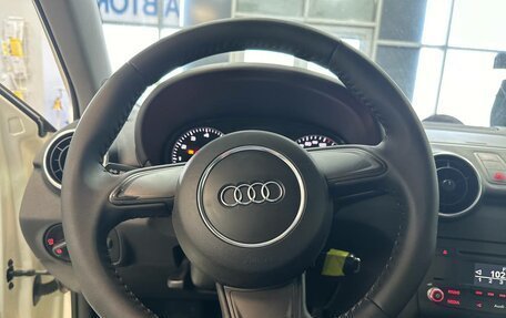 Audi A1, 2013 год, 1 150 000 рублей, 14 фотография