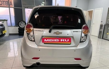 Chevrolet Spark III, 2010 год, 599 000 рублей, 4 фотография