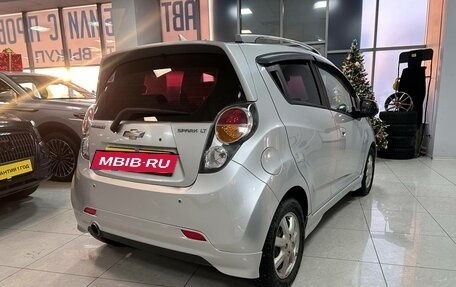 Chevrolet Spark III, 2010 год, 599 000 рублей, 5 фотография