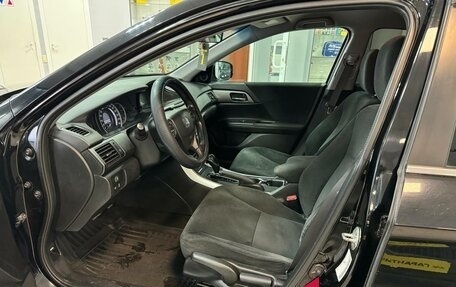 Honda Accord IX рестайлинг, 2013 год, 2 170 000 рублей, 14 фотография