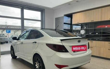 Hyundai Solaris II рестайлинг, 2015 год, 1 060 000 рублей, 5 фотография