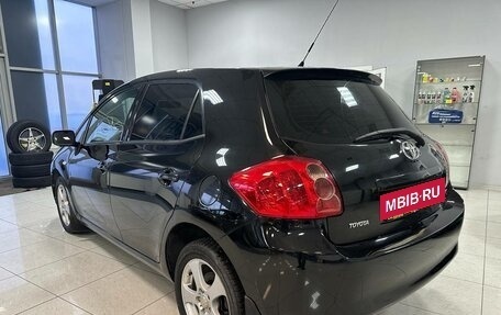 Toyota Auris II, 2008 год, 700 000 рублей, 3 фотография