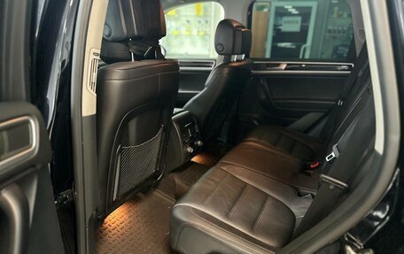 Volkswagen Touareg III, 2014 год, 3 050 000 рублей, 24 фотография