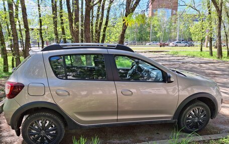 Renault Sandero II рестайлинг, 2018 год, 980 000 рублей, 4 фотография